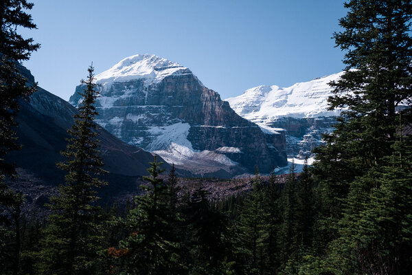 2016.10.03 Banff Lake Louise and Moraine Lake