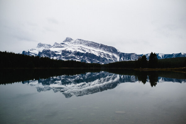 Banff Lake Minnewanka